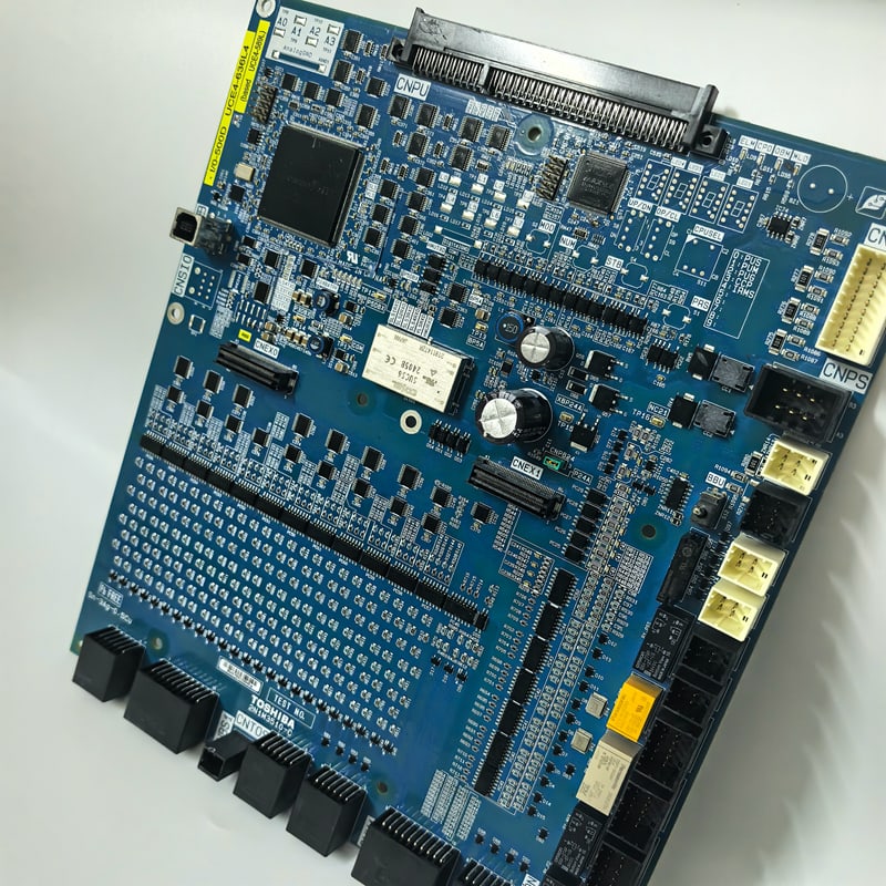 Toshiba Elevador CV620
